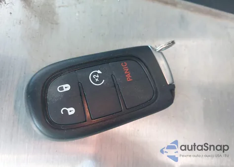 2021 Jeep Cherokee Altitude Fwd z USA, uszkodzony, nr VIN 1C4PJLLB0MD164888